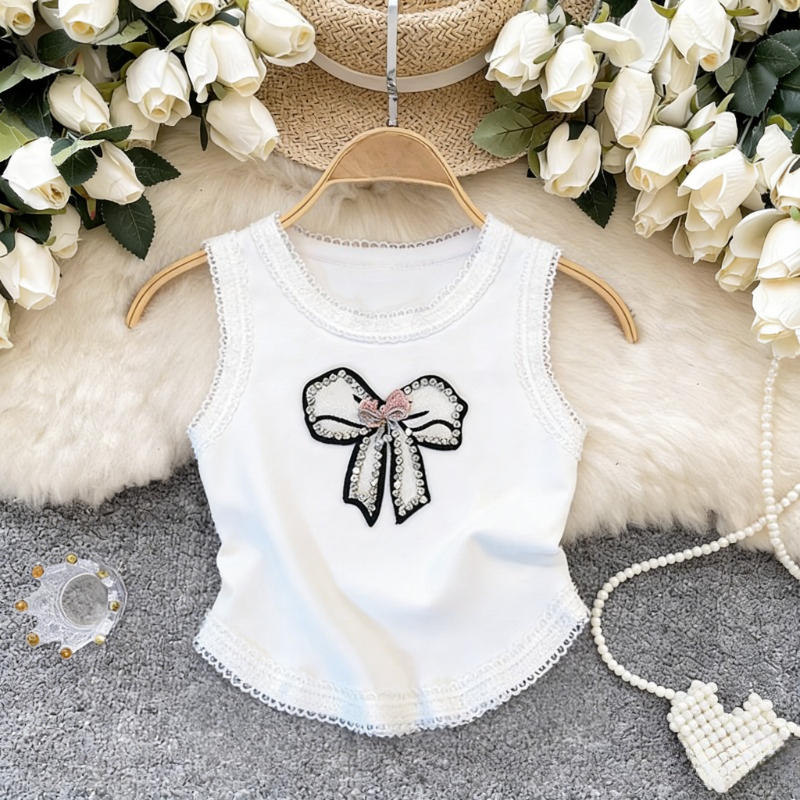 White Lace Trim Rhinestone Bow - Cami Top Lace recension och pris